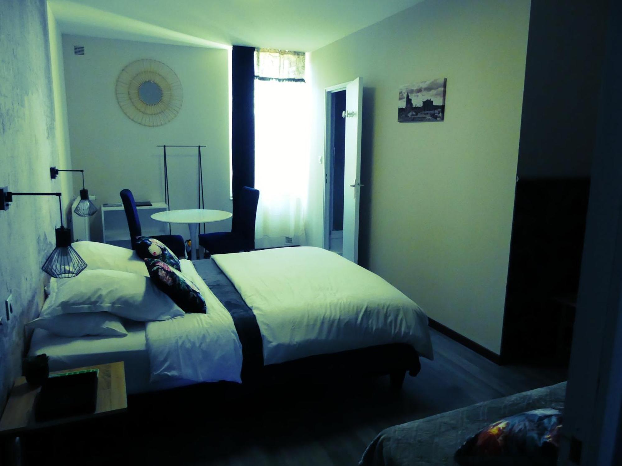 Hotel Le 9 En Cuisine 2*